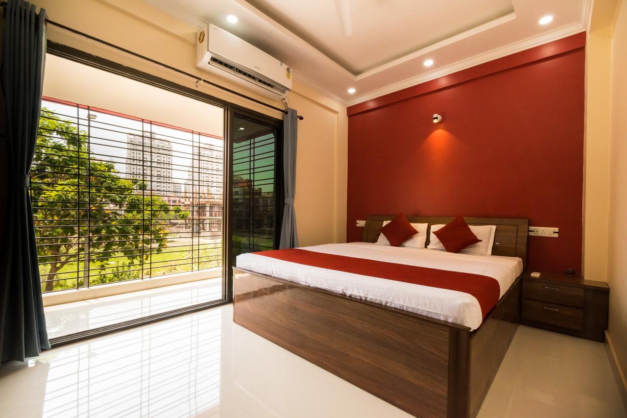 Hotel Oyo 8818 Coral Residency Newtown Liluāh Esterno foto